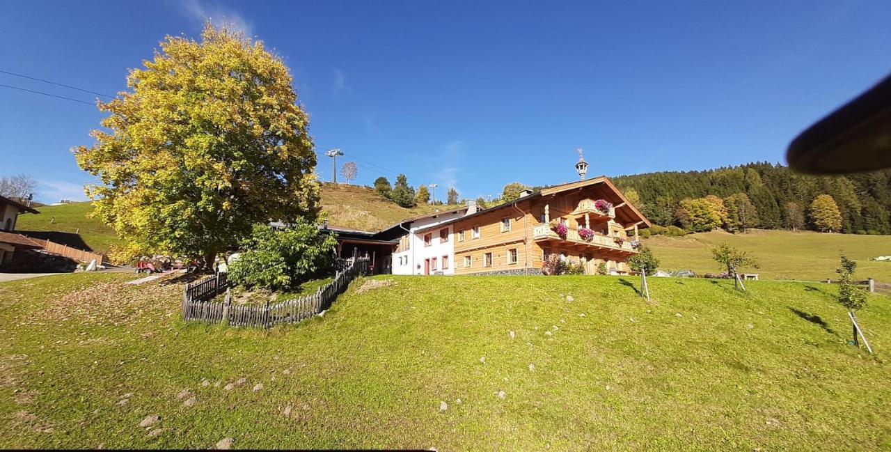 Bio-Bauernhof Hatzbauer Maria Alm am Steinernen Meer Exterior photo